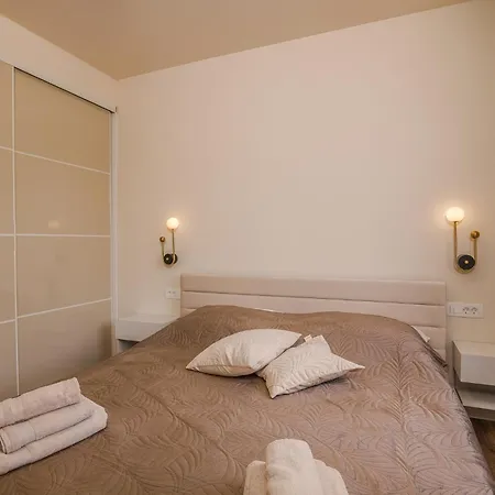 Surrounded By Nature Vrh (Krk)