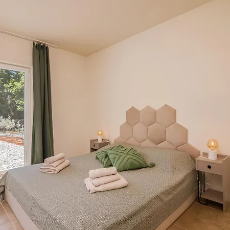 Surrounded By Nature Villa Vrh (Krk)