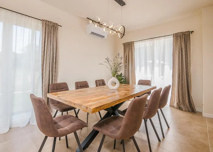 Surrounded By Nature ヴィラ *