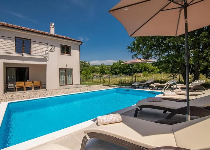 Surrounded By Nature * Vrh (Krk)