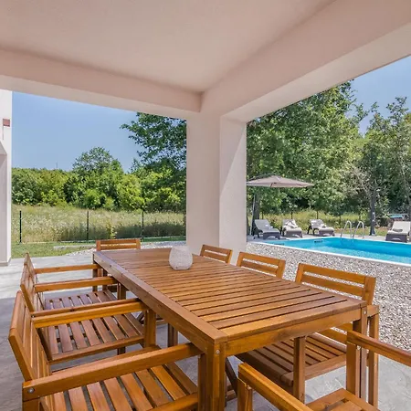 Surrounded By Nature 빌라 Vrh (Krk)