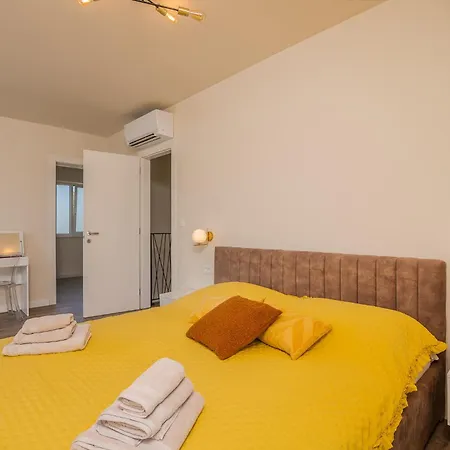 Surrounded By Nature 빌라