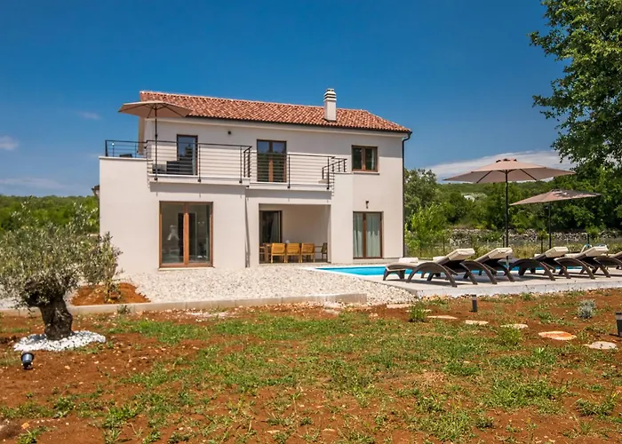 Surrounded By Nature Vrh (Krk)