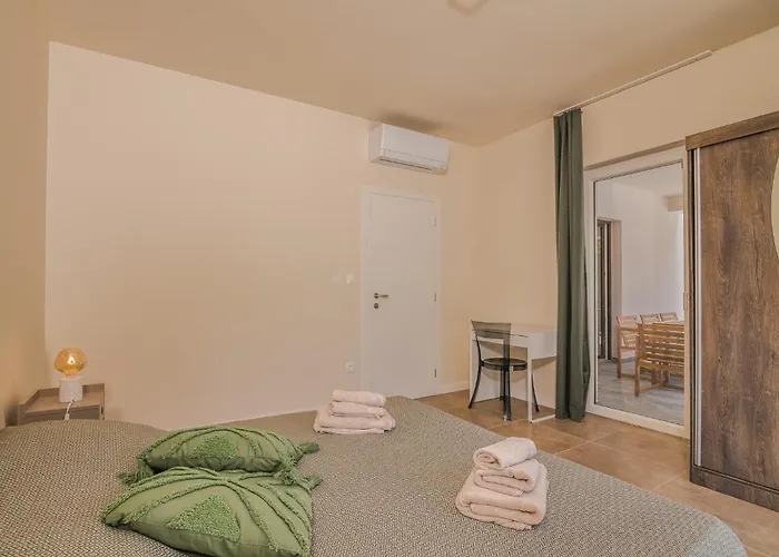 Surrounded By Nature * Vrh (Krk)