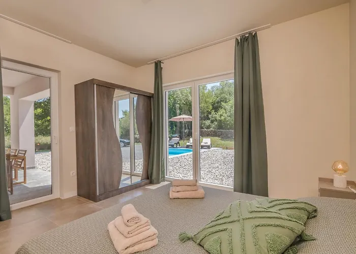 Βίλα Surrounded By Nature