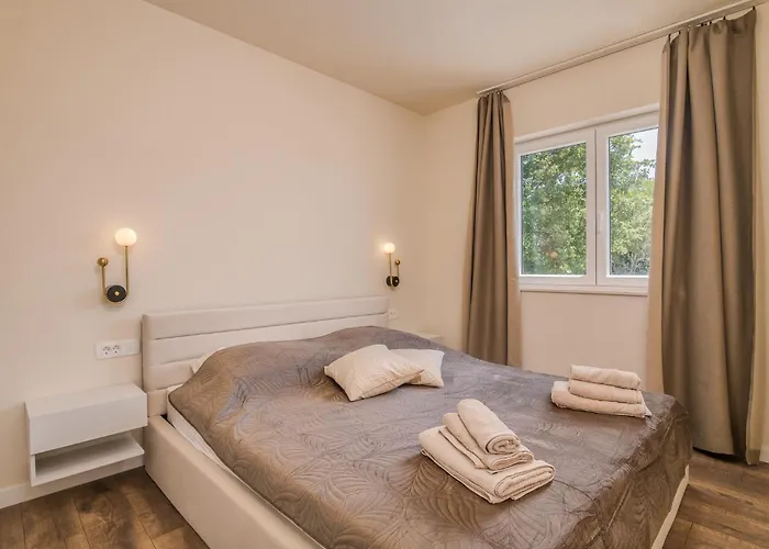 Surrounded By Nature Βίλα